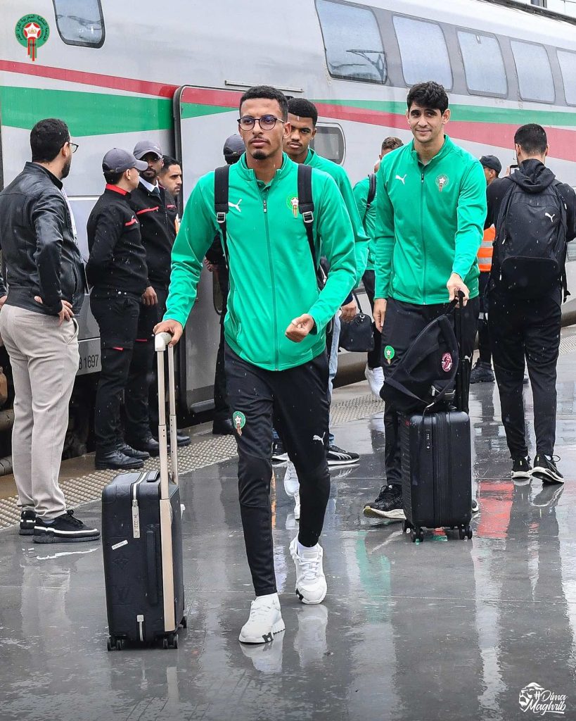 المنتخب الوطني المغربي يصل طنجة عبر البراق استعداداً للمباراتين الوديتين