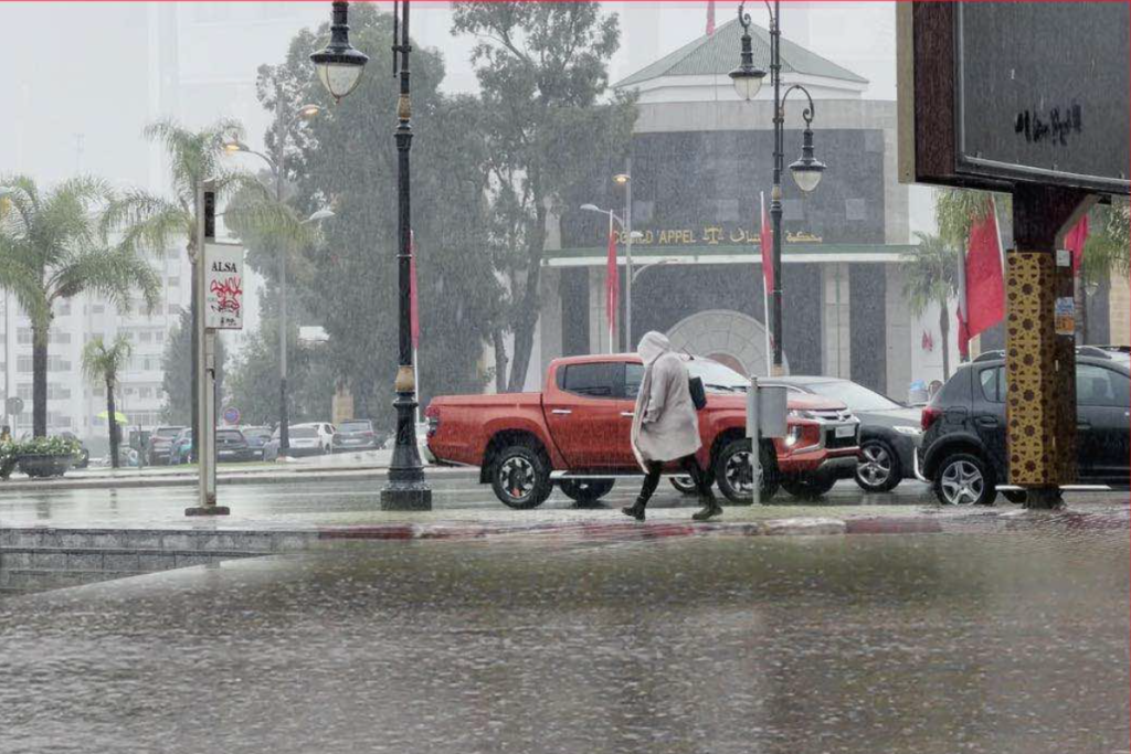 طقس بارد وتساقطات ثلجية وأمطار واسعة اليوم الثلاثاء بالمغرب