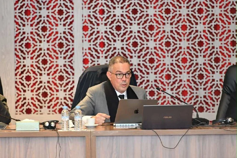 لقجع يطمئن السفراء الأفارقة حول جاهزية المغرب لتنظيم “كان 2025”
