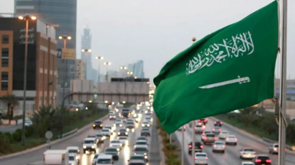 هزة أرضية بقوة 4 درجات تضرب شرق السعودية تزامنا مع تحذيرات جوية