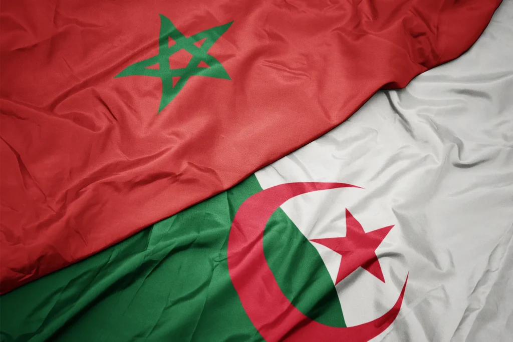 المغرب يبني والجزائر تعادي.. حين تكشف “رمال الصحراء” زيف الشعارات وفارق الإنجاز