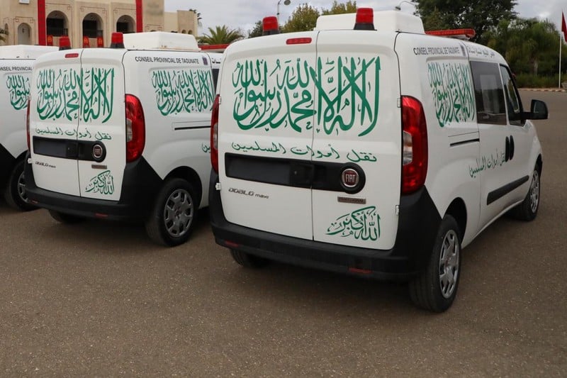 إصلاحات هيكلية لمرفق نقل الأموات بالمغرب: تفاصيل القرار الوزاري المشترك الجديد