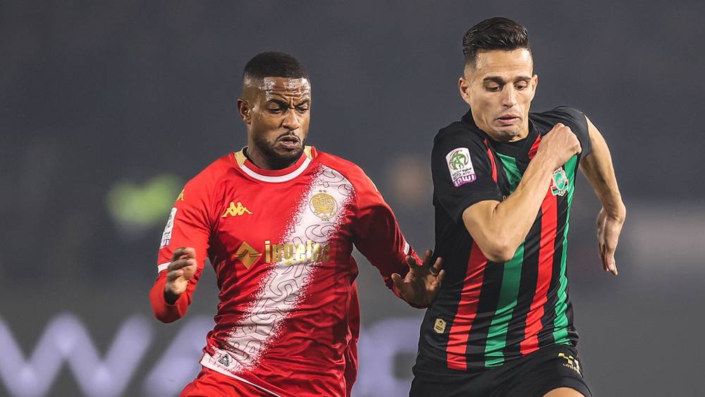 قمة “الكلاسيكو” تفي بوعودها.. الجيش الملكي يطيح بالوداد ويشعل صراع المقدمة