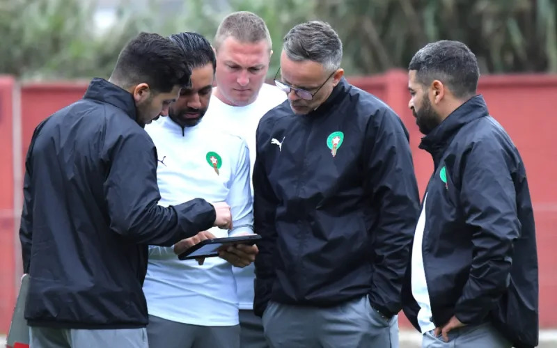 بين “جيل وهبي” و”محليي البطولة”.. رهان التجديد يطبع بداية حقبة المنتخب الوطني