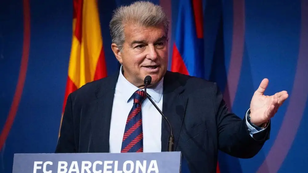 لابورتا يهاجم التحكيم بعد إقصاء برشلونة من دوري أبطال أوروبا أمام أتلتيكو مدريد