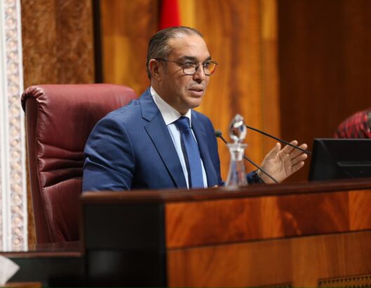 أوزين يتجه للقضاء لمقاضاة لخصم بتهمة التشهير ويوضح كواليس أزمة التزكية