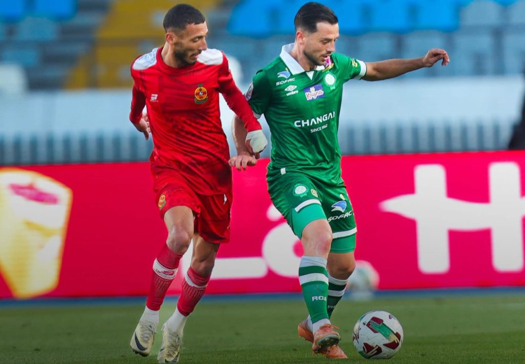 الرجاء الرياضي يواصل رحلة الكأس بتجاوز عقبة شباب المسيرة بثنائية