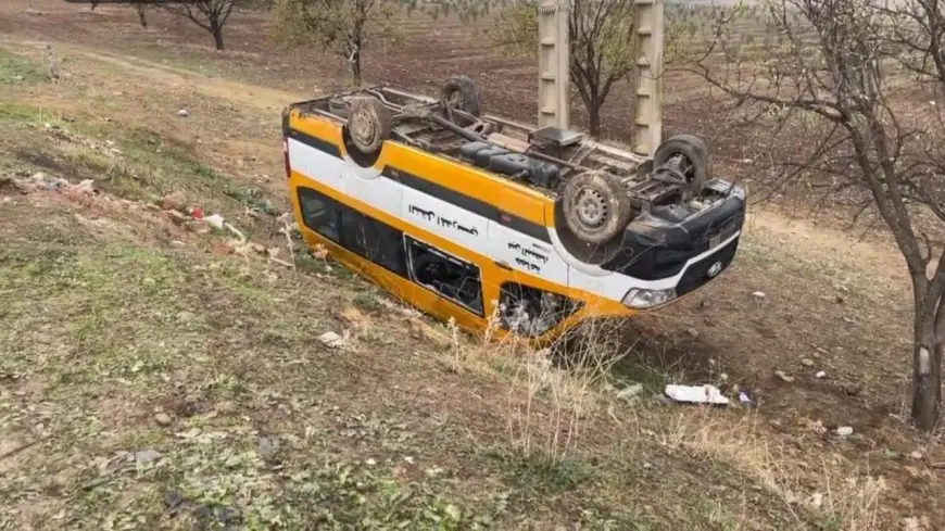 عشرات الإصابات في حادث مروع لحافلة مدرسية قرب الدار البيضاء