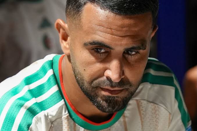بعد الإقصاء أمام سويسرا.. محرز يعلن اعتزاله الدولي