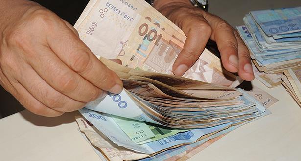 تحقيقات الداخلية تكشف فساد صفقات الاحتفالات الرسمية بالجماعات الترابية