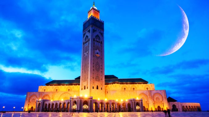 فاتح ربيع الأول الجمعة.. والمولد النبوي في 25 غشت بالمغرب
