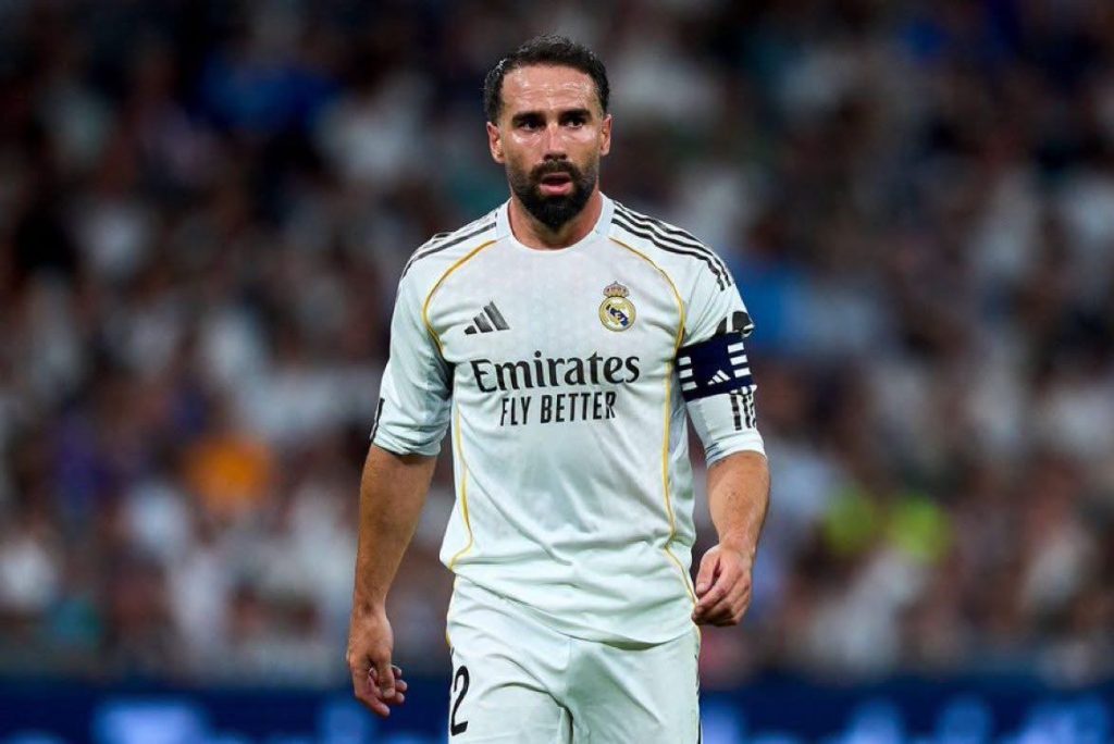 بعد رحيله عن ريال مدريد.. كارفاخال أمام 3 خيارات في الدوري الإنجليزي