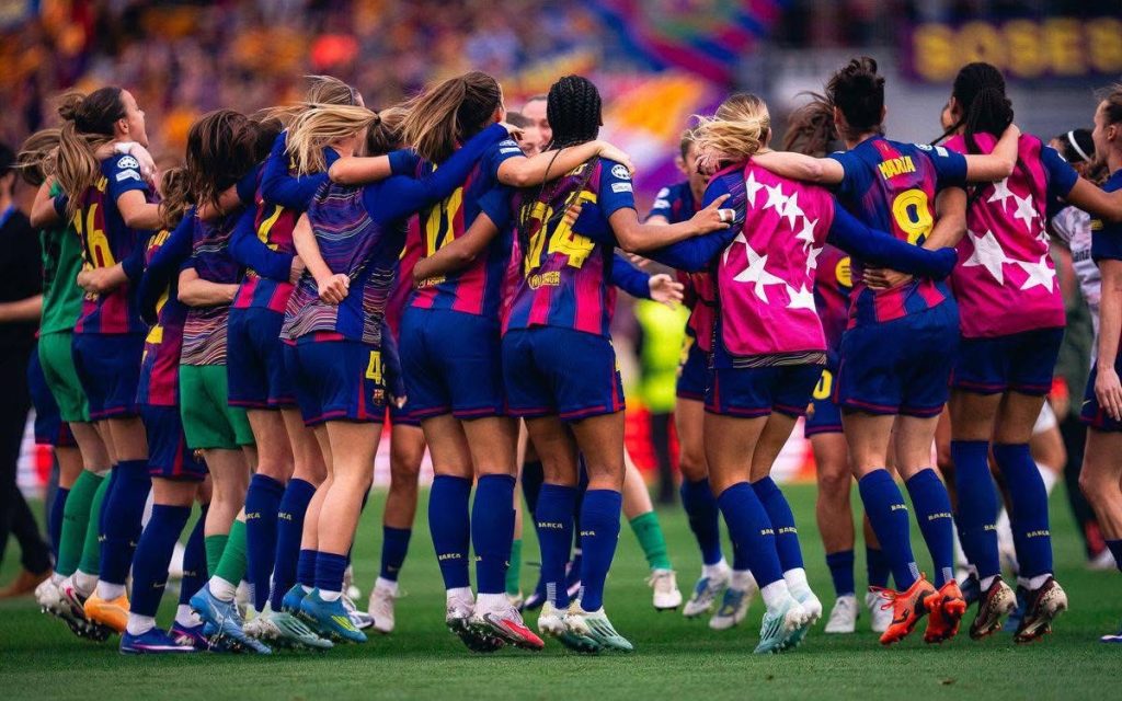 برشلونة يكتسح باريس إف سي بخماسية في دوري أبطال أوروبا للسيدات
