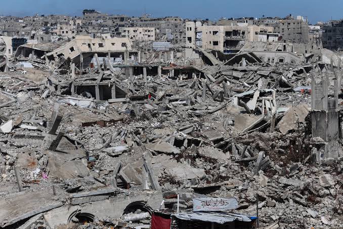أكثر من 20 ألف مريض وجريح بغزة ينتظرون العلاج بالخارج بعد عام على وقف إطلاق النار