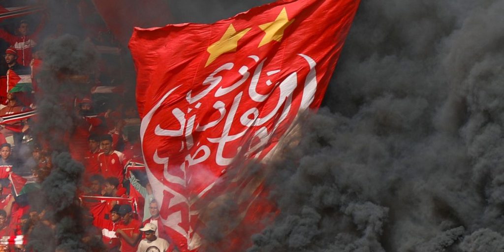 جماهير الوداد تبدأ في استلام بطائق الاشتراك للموسم 2026-2027