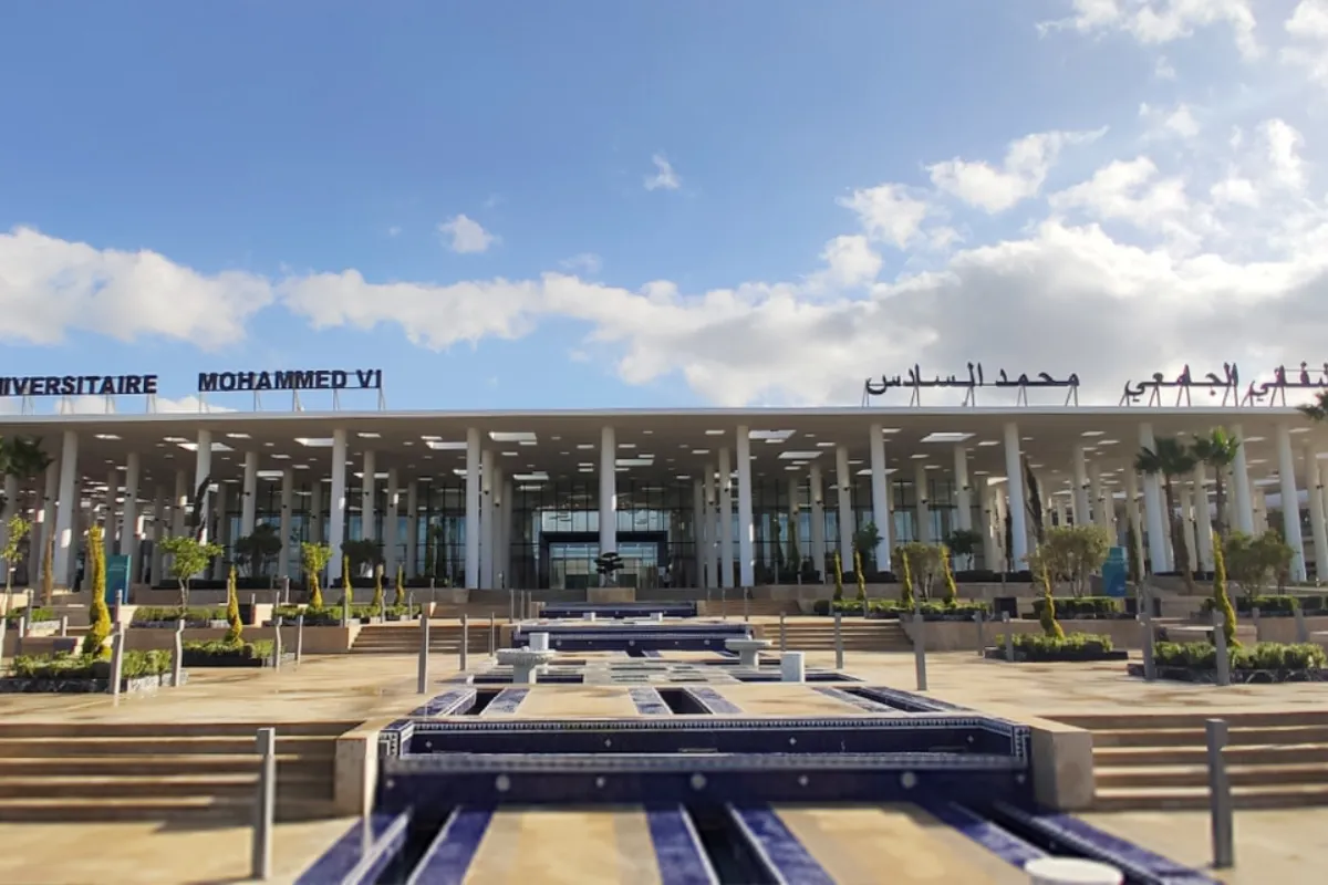 مستشفى طنجة الجامعي: تحقيق بعد تضرر بصر 15 مريضا بالسكري