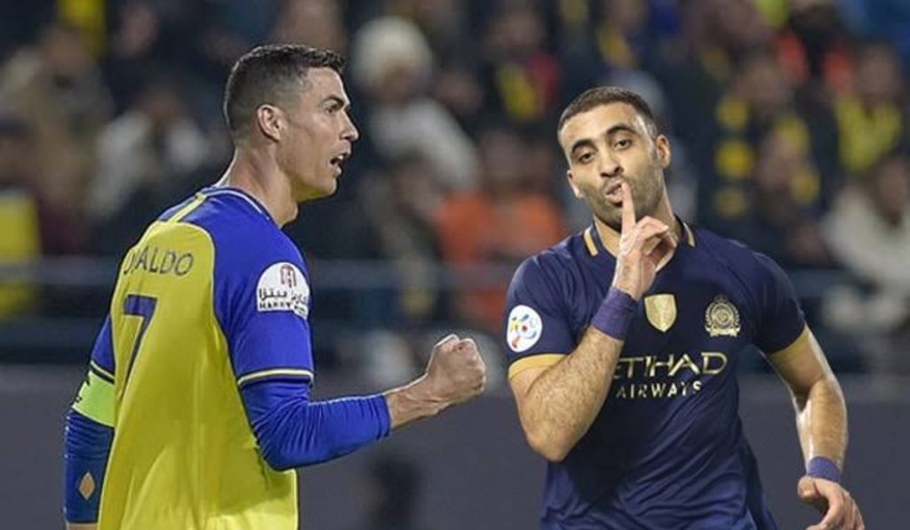 رقم جديد يجمع رونالدو وحمد الله في الملاعب الآسيوية
