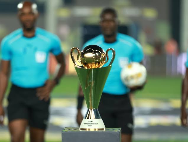 الكونفدرالية.. الرجاء والجيش الملكي في سباق التأهل قاريا