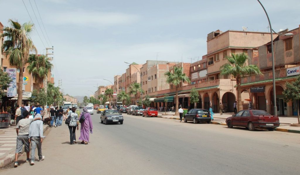 خنيفرة: إيداع مشتبه فيه السجن بعد وفاة سيدة وإصابة شقيقتها