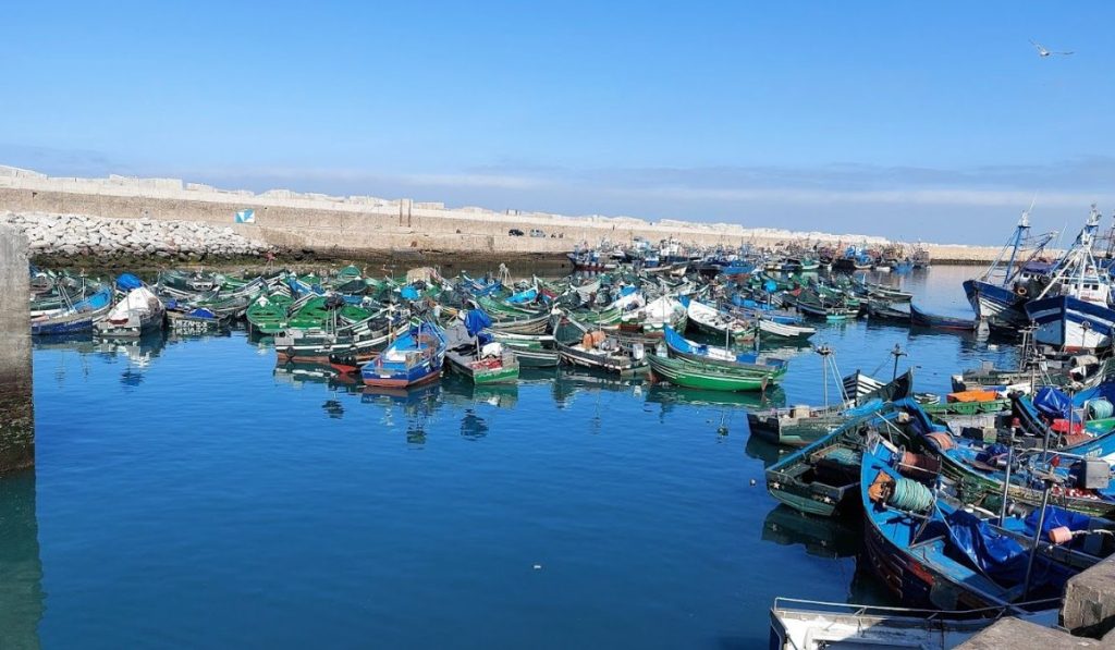 بحارة آسفي: البحث متواصل عن خمسة صيادين مفقودين منذ الجمعة